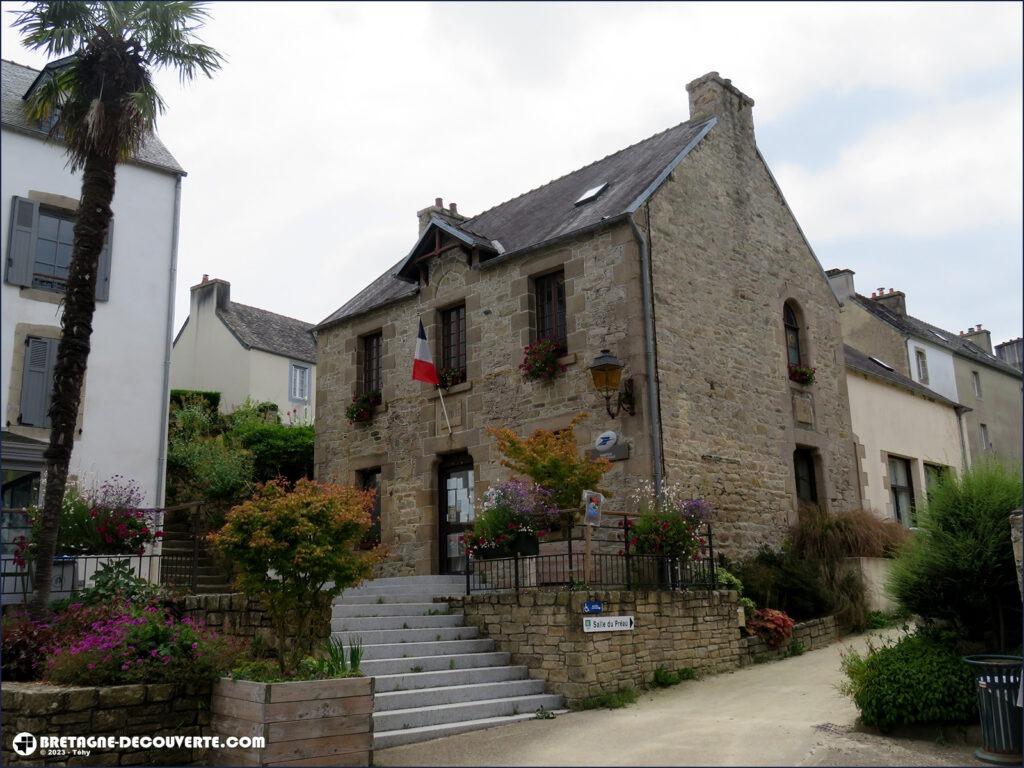 Mairie de la commune de Locquénolé dans le Finistère.