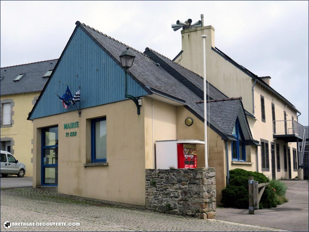 Mairie de la commune de Tréflévénez dans le Finistère.