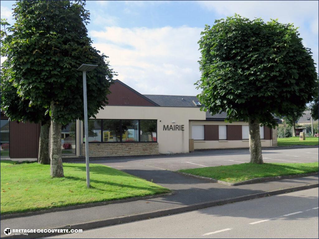 Mairie de la commune de Plounévézel dans le Finistère.