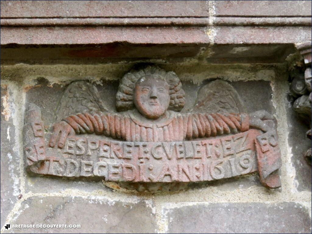 Bas-relief dans l'église Saint-Salomon de La Martyre.