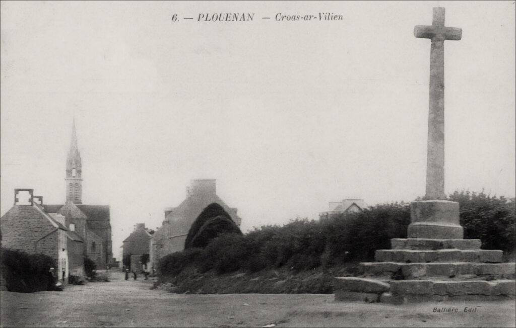 L'entrée dans le bourg de Plouénan.