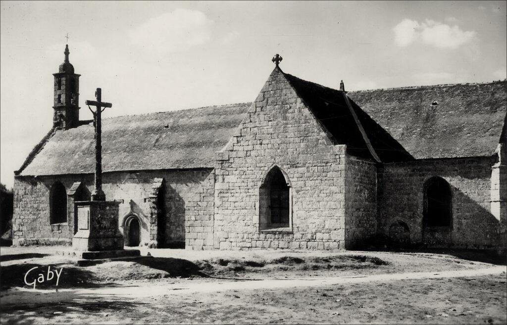 La chapelle Notre-Dame de la Clarté sur la commune de Querrien.