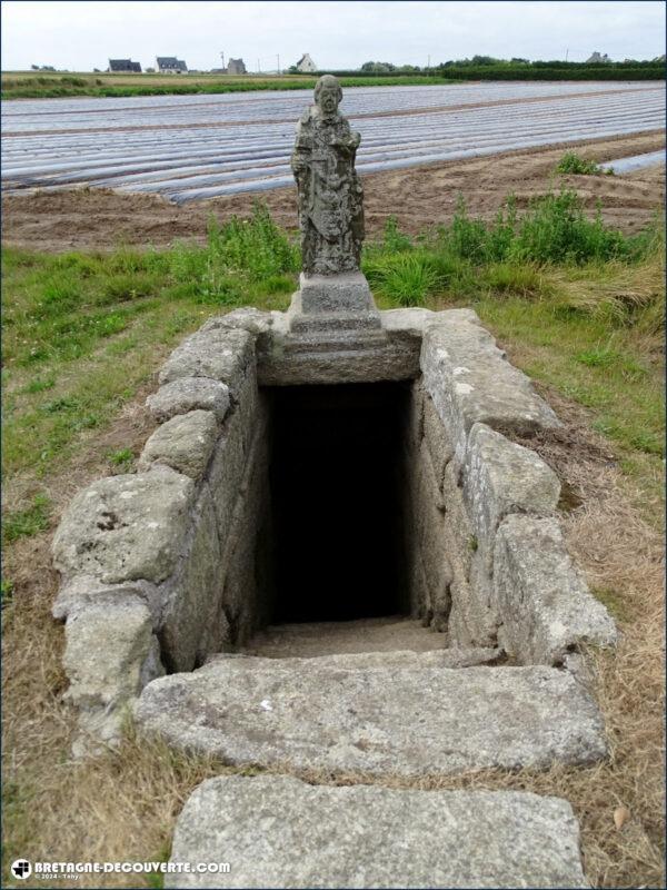 La fontaine Saint-Égarec à Kerlouan.