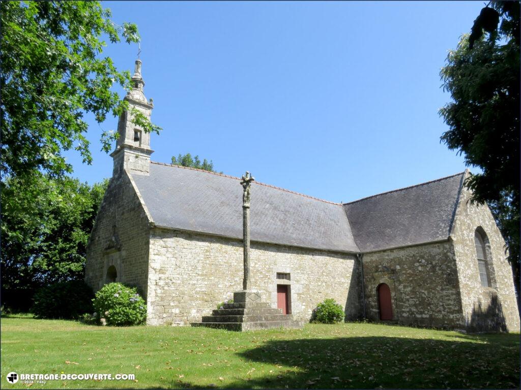 La chapelle Saint-Voarin au Cloître-Pleyben.