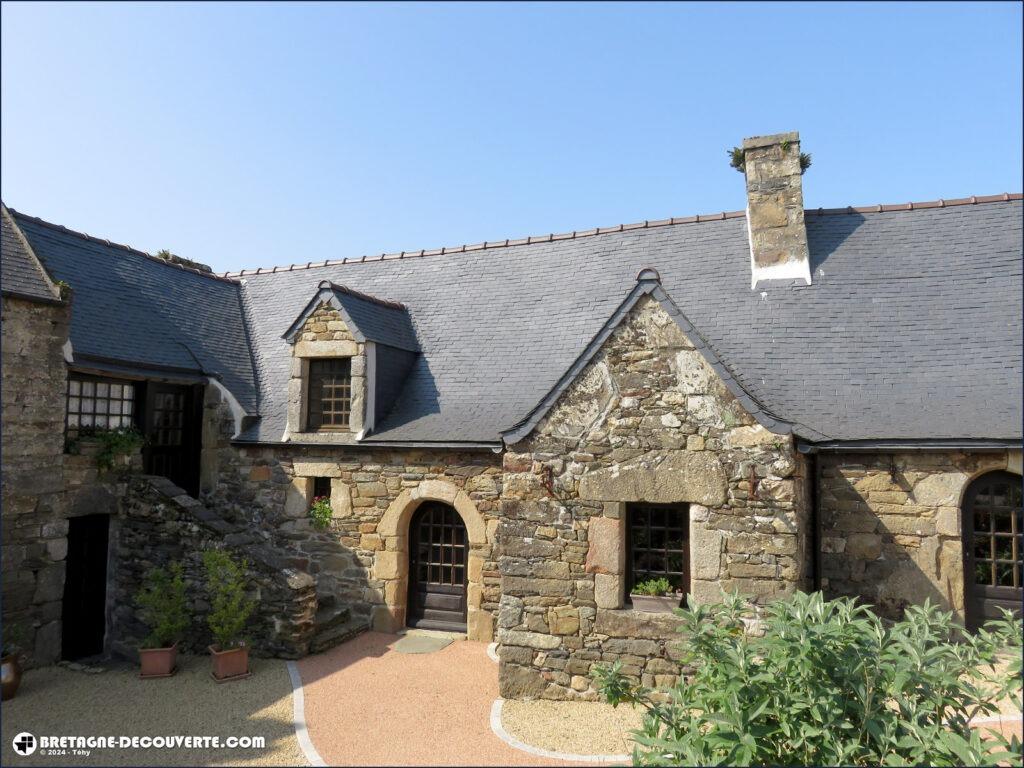 Les maisons ar Baradoz à Plouézoc'h.