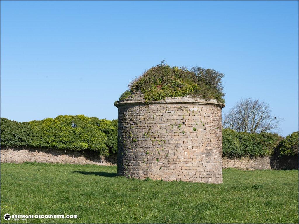 Le colombier de Rocervo à Lampaul-Ploudalmézeau