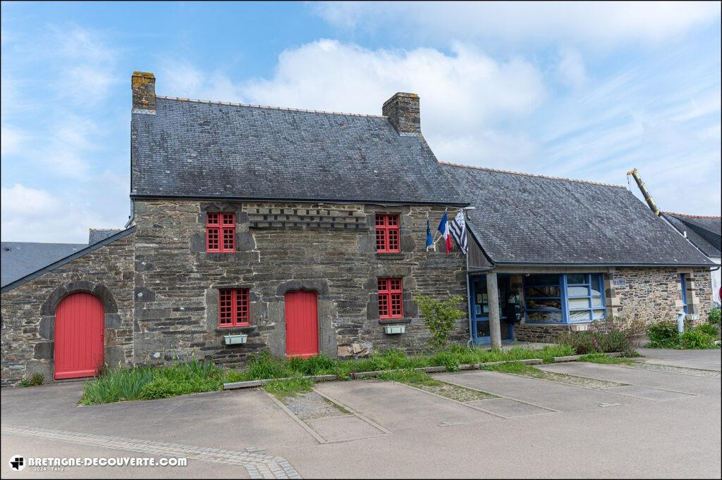 Mairie de la commune d'Hanvec dans le Finistère.