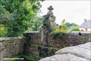 La fontaine Saint-Jean sur la commune de Trémaouézan dans le Finistère.