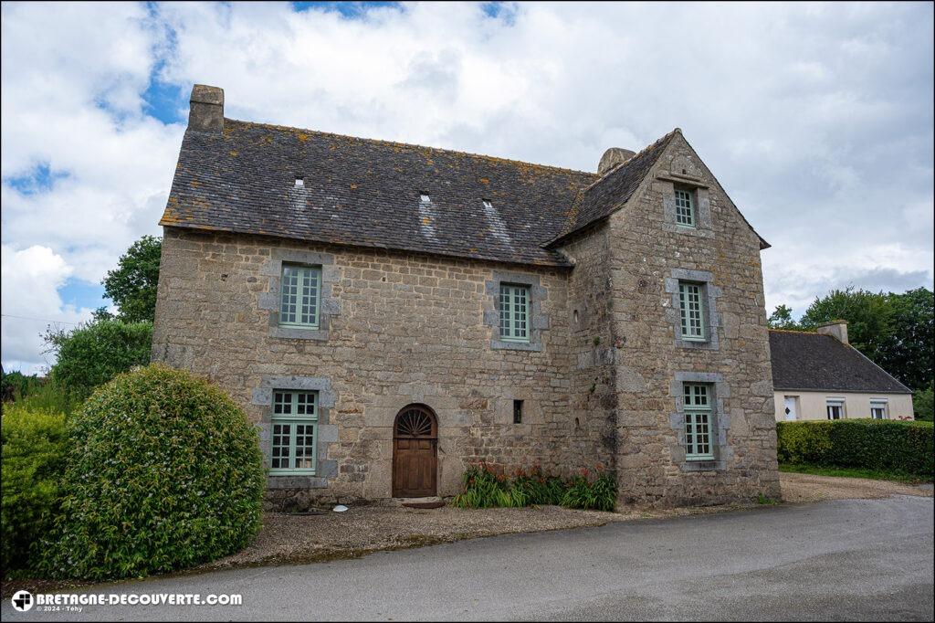 Le manoir de Kervéléoc sur la commune de Plouédern dans le Finistère.