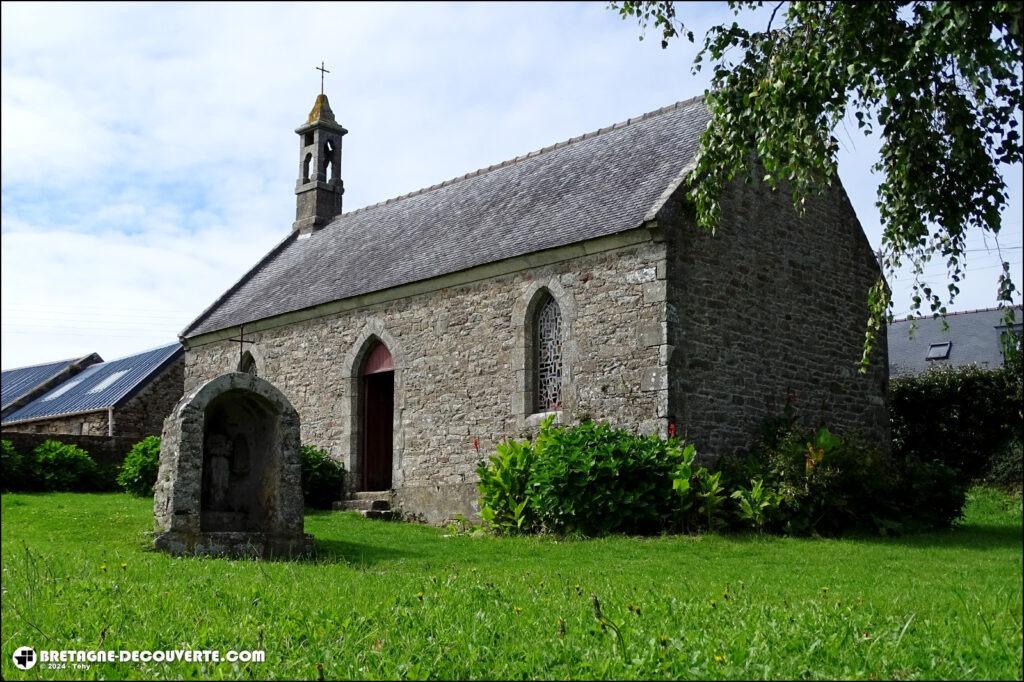 La chapelle de Kerlanou sur la commune de Ploudalmézeau.