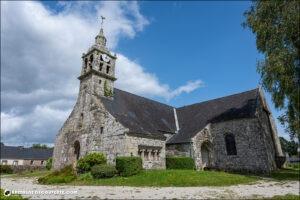 L'église paroissiale Saint-Samuel sur la commune de Le Saint.