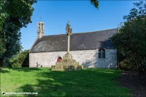 La chapelle Saint-Denis sur la commune de Plogonnec.