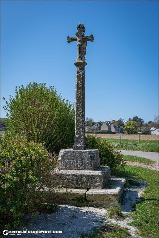 La croix de Kerilis sur la commune de Goulven dans le Finistère.
