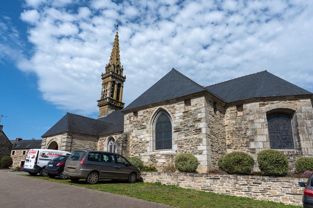 L'église paroissiale Saint-Exupère sur la commune de Saint-Thois.