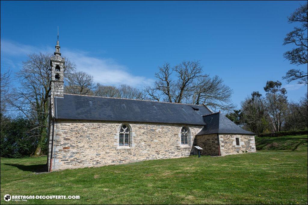 La chapelle Notre-Dame des Anges sur la commune de Saint-Thois.