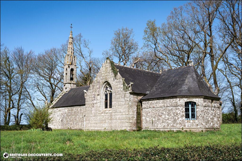 La chapelle Saint-Jean Botlan sur la commune d'Édern.