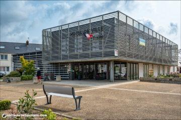 La mairie de la commune de Plouigneau dans le Finistère.