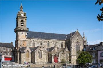 L'église Saint-Julien dans la commune de Châteauneuf-du-Faou.