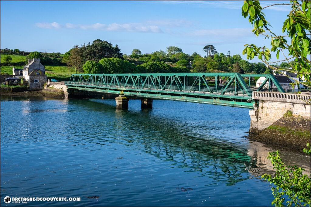 Le pont du Paluden sur la commune de Lannilis.