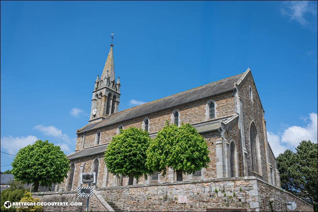 La chapelle Saint-Rivoal sur la commune de Bégard dans les Côtes d'Armor.