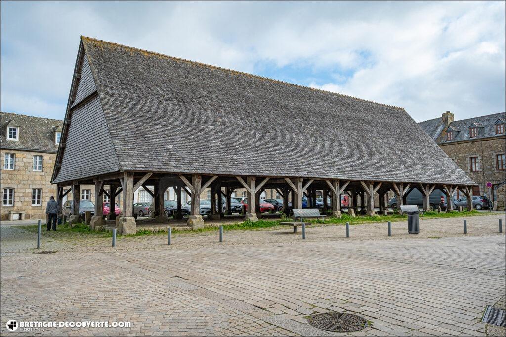 Les halles de la commune de Plouescat dans le Finistère.