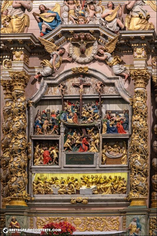 Détail du retable de la passion de l'église Notre-Dame de Lampaul-Guimiliau.