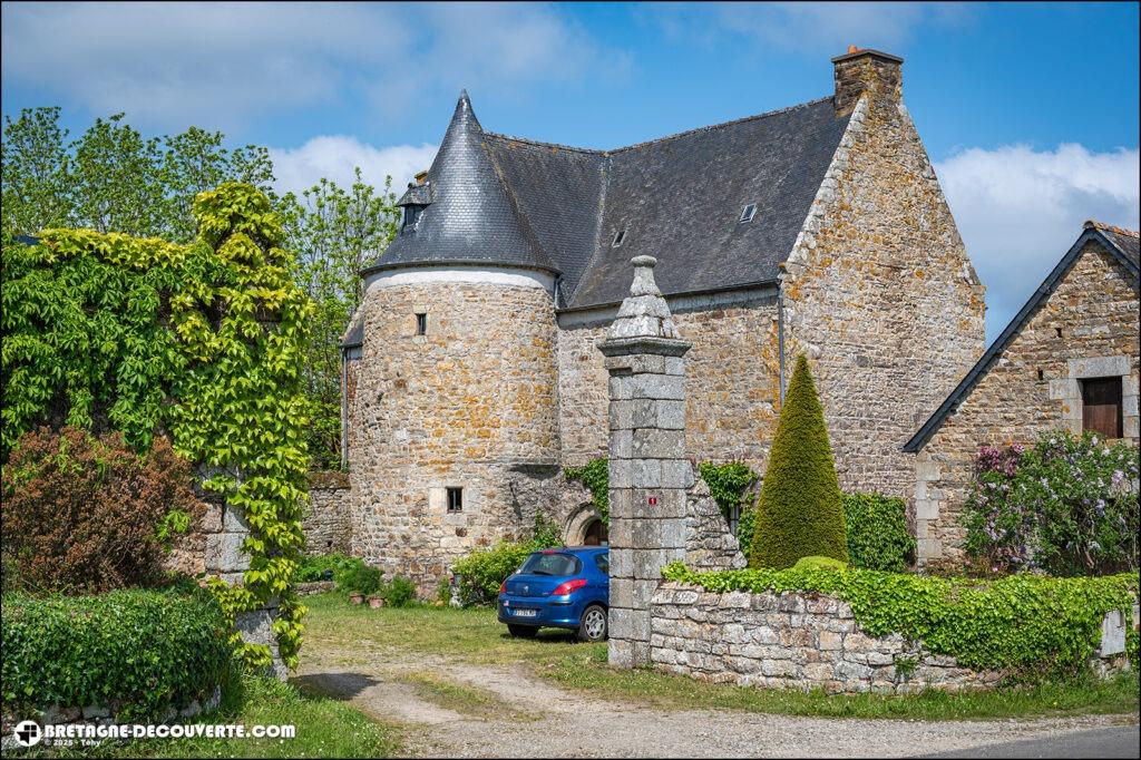 Le manoir de Pen-ar-Run sur la commune de Kermoroc'h dans les Côtes d'Armor.