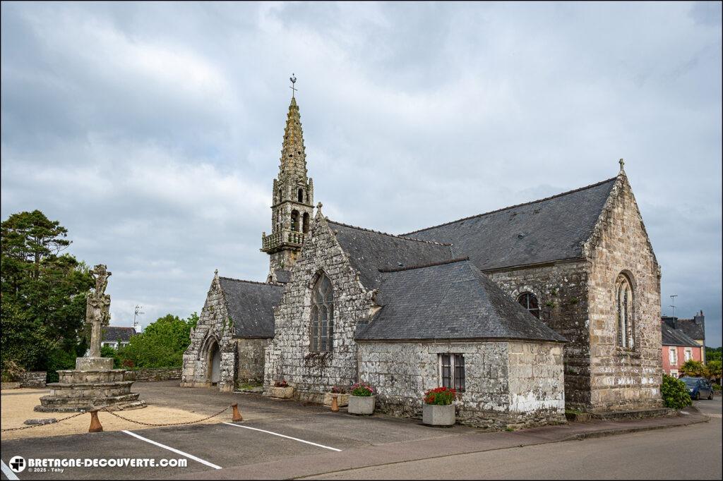 L'église paroissiale Saint-Théleau de la commune de Leuhan dans le Finistère.