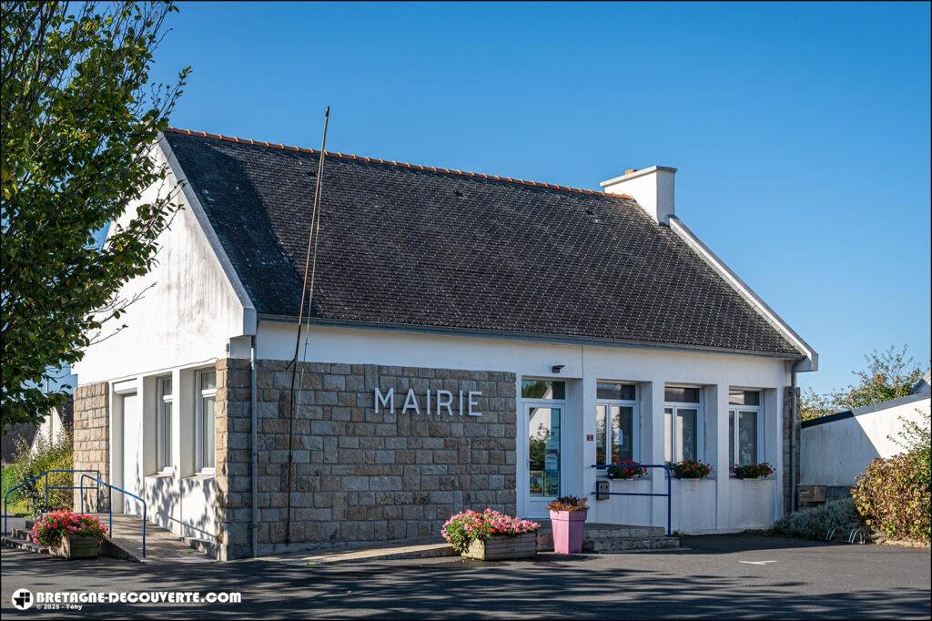 La mairie de la commune de Goulien dans le Finistère.