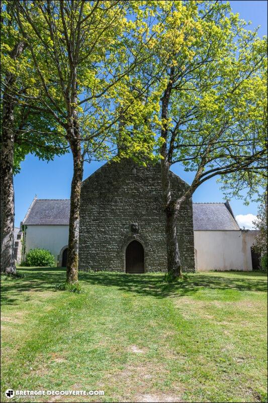 La chapelle de pèlerinage Notre-Dame de Kerellon à Plounéan.