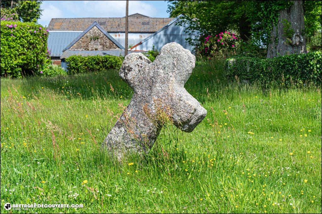 La croix de Coadry datant du moyen âge sur la commune de Scaër.