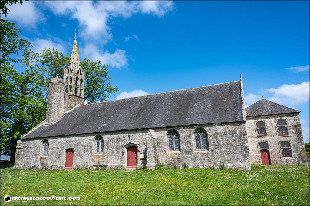 La chapelle Saint-Sauveur sur la commune de Scaër dans le Finistère.