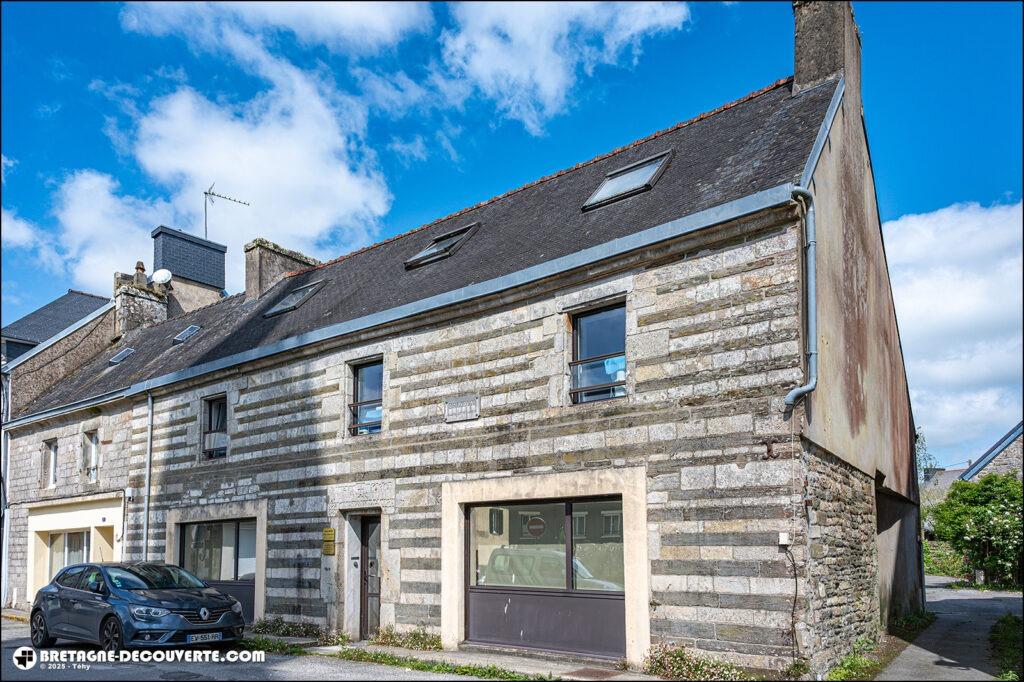 La maison d'Auguste Brizeux dans le bourg de Scaër.