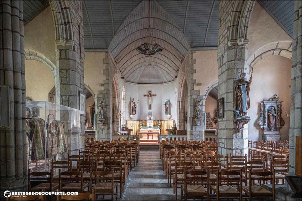 L'église Saint-Magloire sur la commune de Mahalon dans le Finistère.