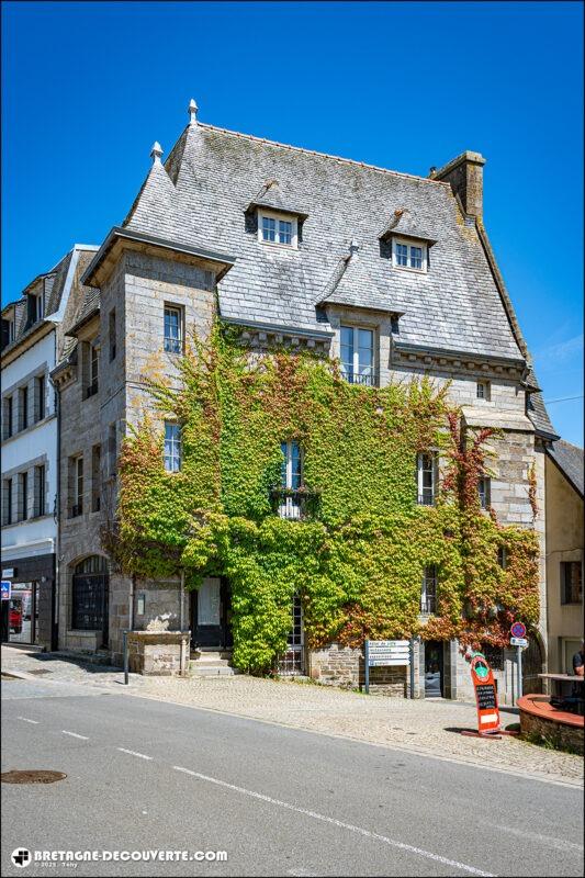 Maison rue Comte Even sur la commune de Lesneven.