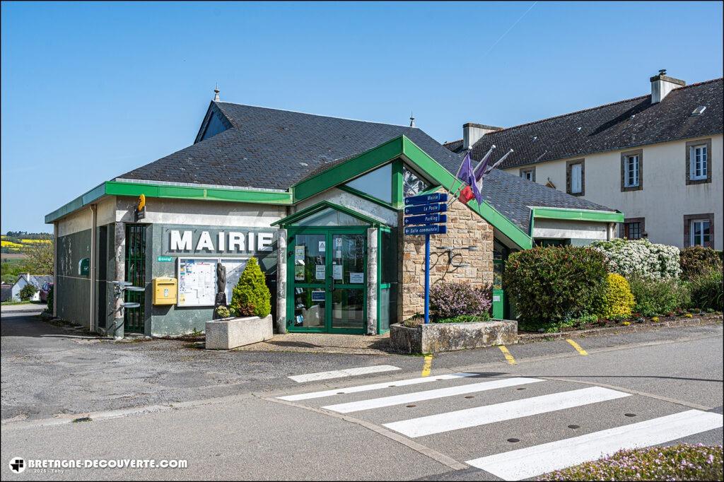 La mairie de la commune de Saint-Nic dans le Finistère.