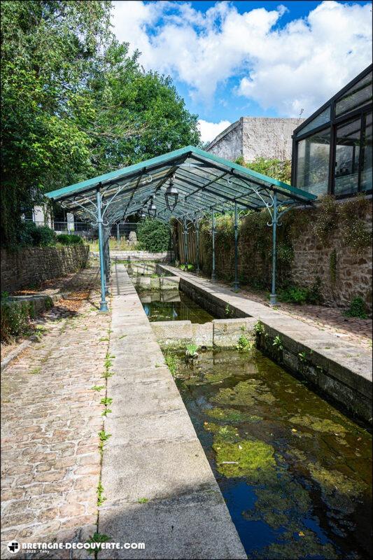 Le lavoir Saint-Thiviziau sur la commune de Landivisiau.