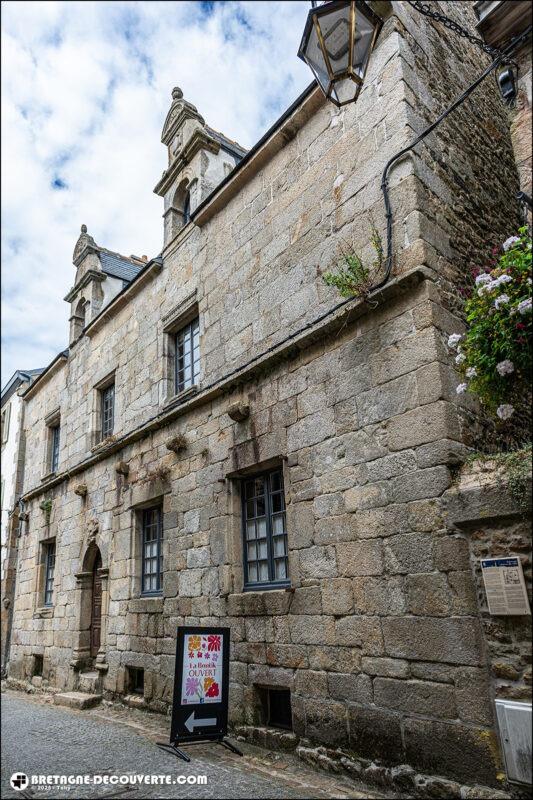 Ancienne maison sur la commune de Saint-Pol-de-Léon.