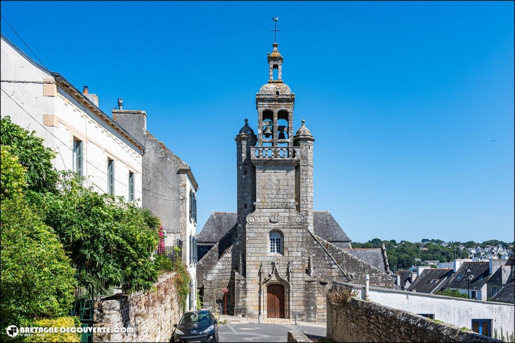 L'église Saint-Raymond sur la commune d'Audierne.