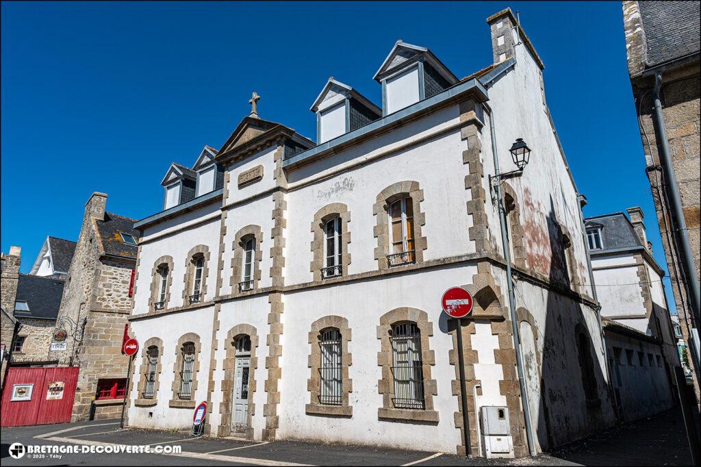 L'ancien hospice de la commune d'Audierne.