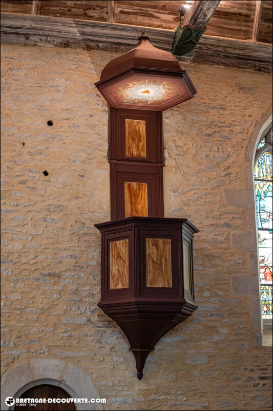 La chaire à prêcher de la chapelle de Kersaint à Landunvez